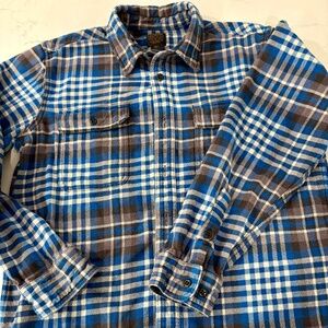 Filson Men’s Plaid Flannel Shirt Size Large - NWOT